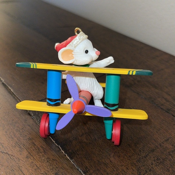 1996 Hallmark Ornament Crayola Bright Flying Colors - Picture 3 of 8